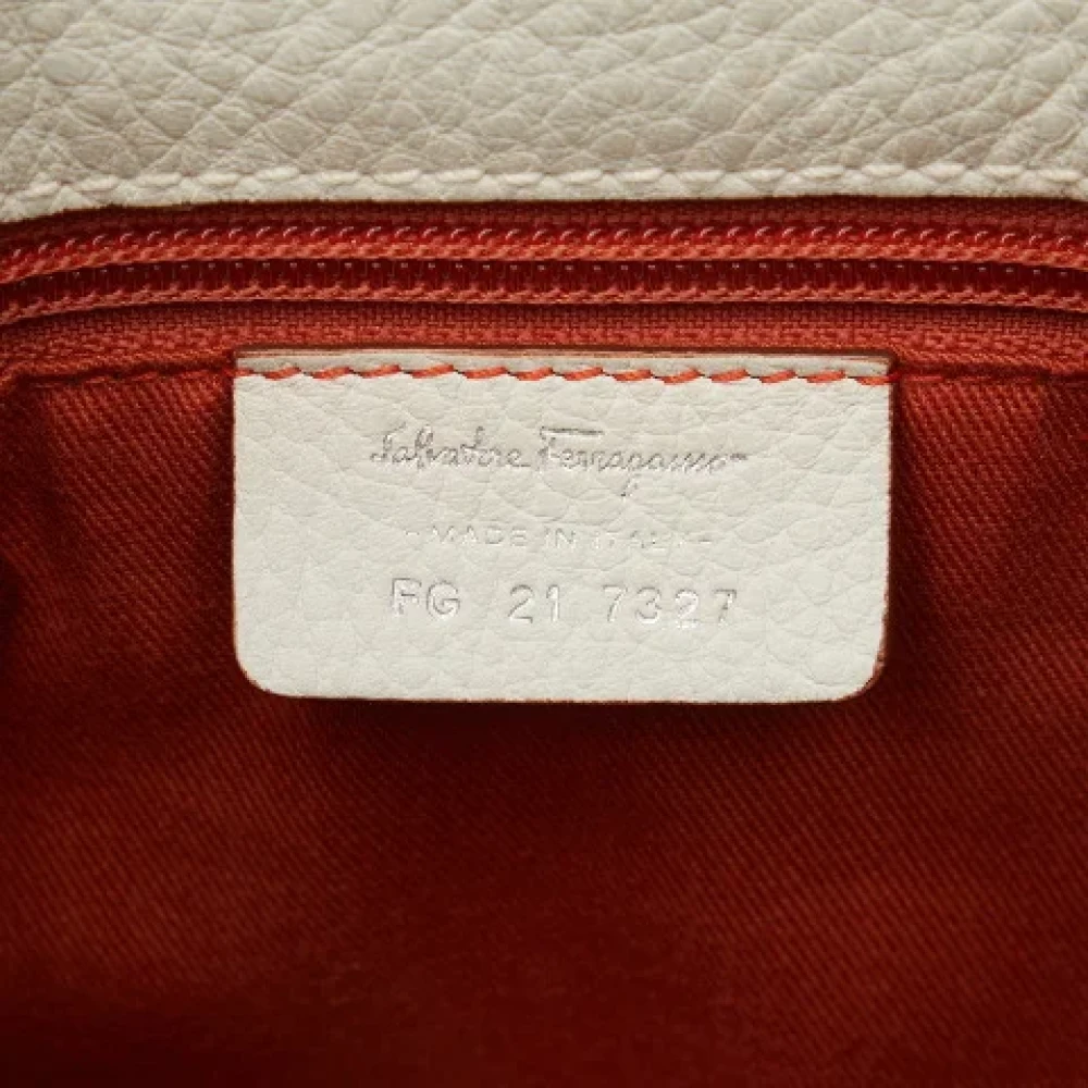 Salvatore Ferragamo Pre-owned Denim handbags Blue Dames