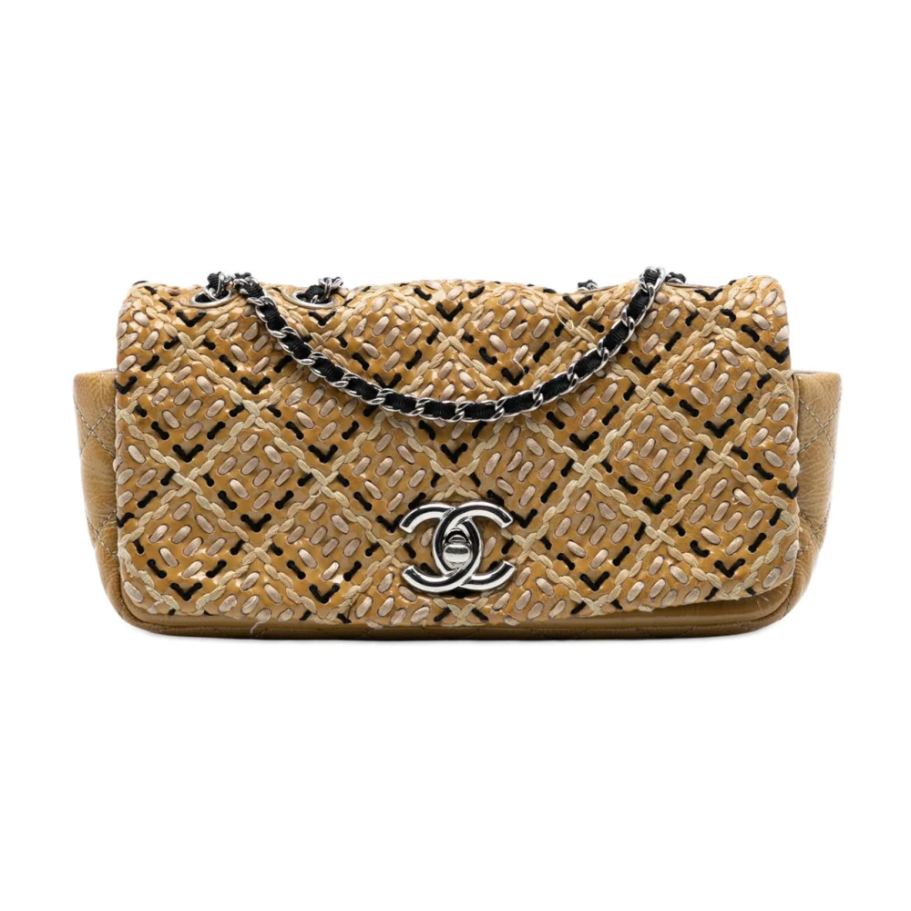 Chanel Vintage Women's Brown Pre-Owned Woven Flap Bag