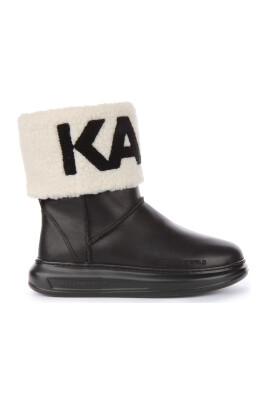 black-leather-ankle-boots-with-faux-fur