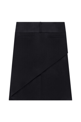 jupe-noire-a-ceinture-et-ourlet-asymetrique