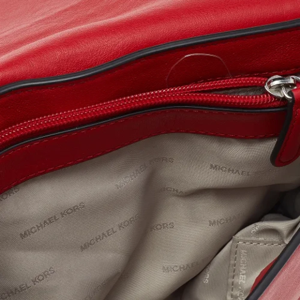 Michael Kors Pre-owned Leather shoulder-bags Red Dames