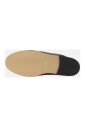 leren-platte-schoenen-met-logodetail