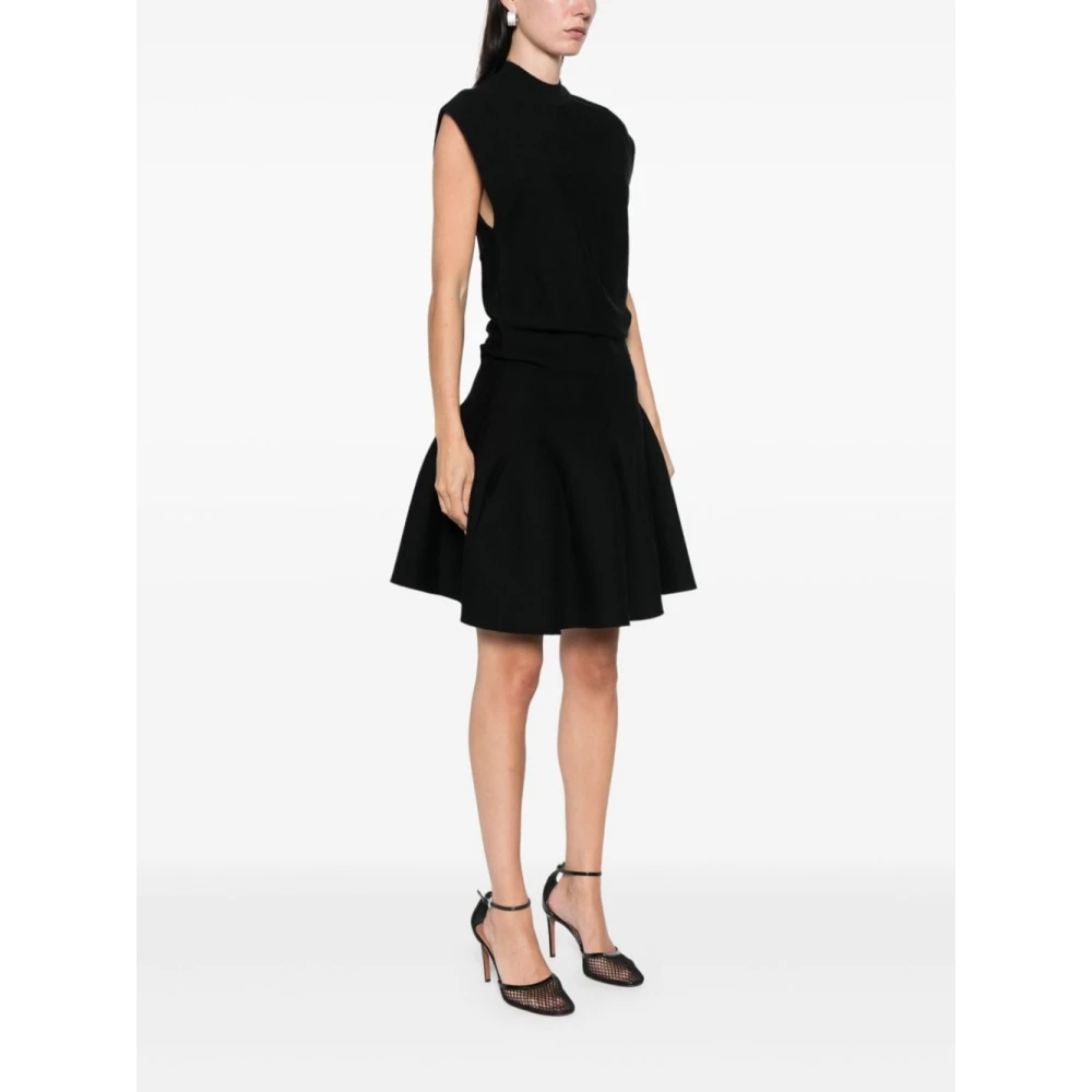 Alaïa Zwarte Geribbelde Godet Jurk Black Dames