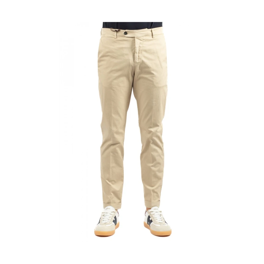 Trousers > Chinos - - Berwick - Modalova