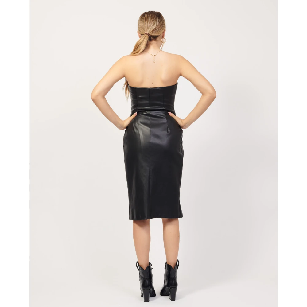 Giulia N Couture Zwarte jurk van imitatieleer met split aan de voorkant Black Dames