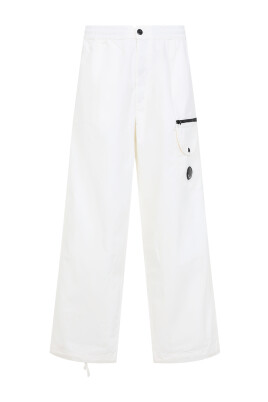 white-trousers-for-men