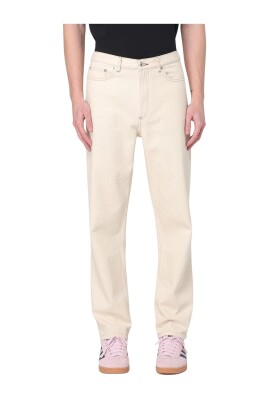 white-straight-leg-jeans