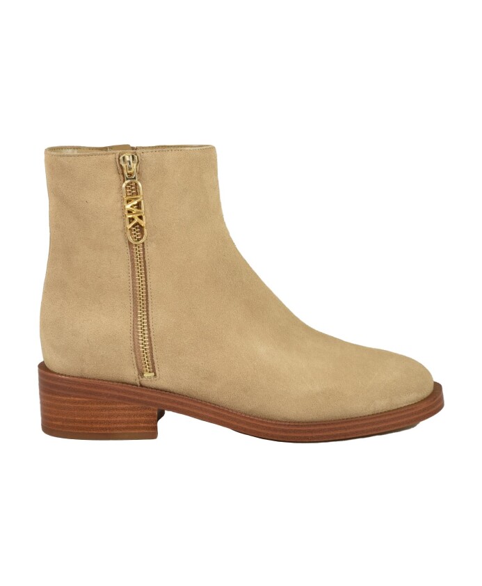 leather-ankle-boots-with-rubber-sole