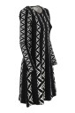 robe-noire-a-manches-courtes