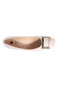 chaussures-business-beige-pour-femmes
