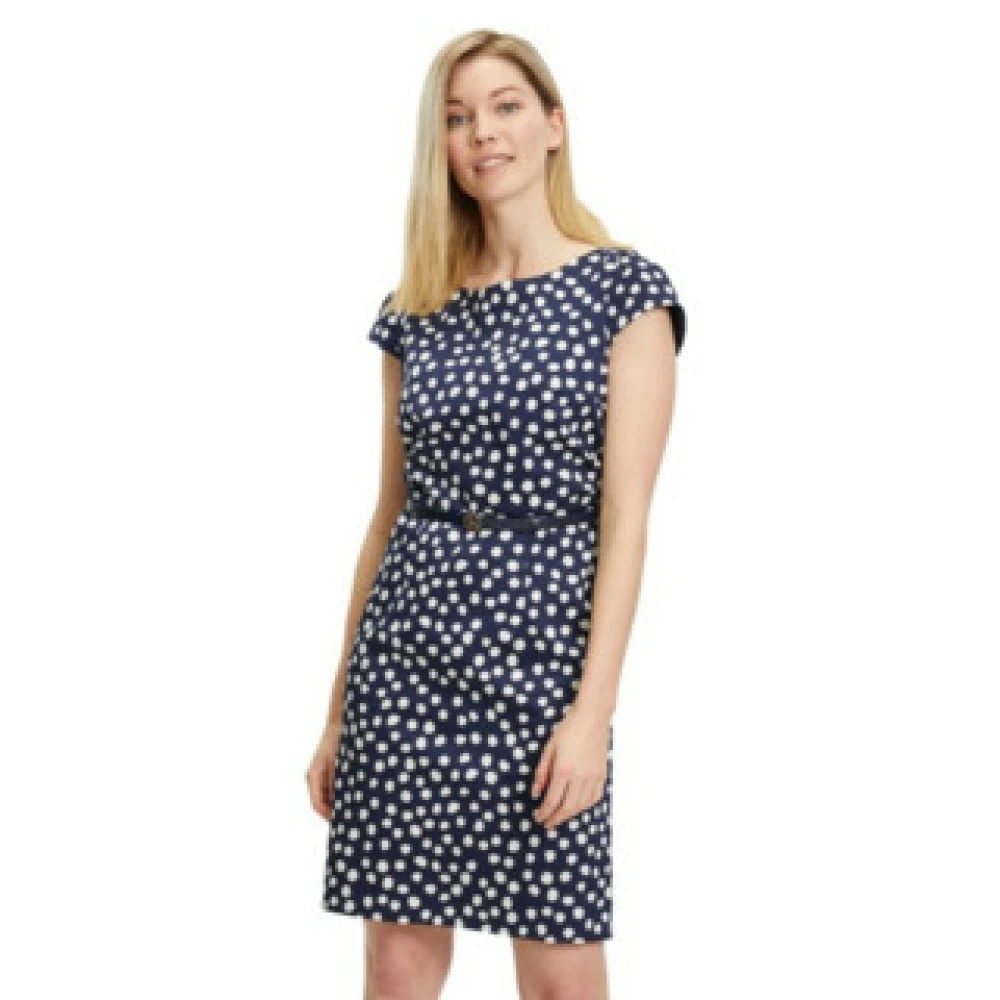 Betty & Co Stijlvolle Uni Top Blue Dames