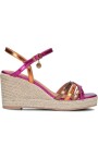 paarse-sandalen-met-sleehak