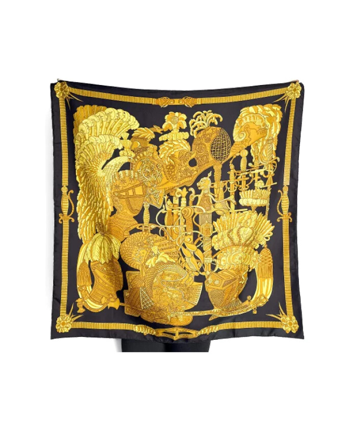 pre-owned-soie-foulards