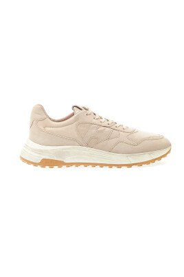 beige-leather-sneakers-hyperlight-style
