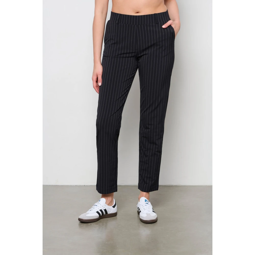 &Co Woman Pin-Stripe Cigarette Broek Black Dames