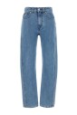 jeans-en-denim-classiques-pour-un-usage-quotidien