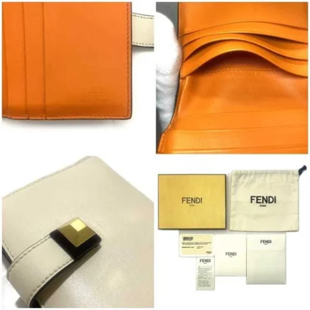 Fendi Vintage Pre-owned Fabric wallets Beige Dames