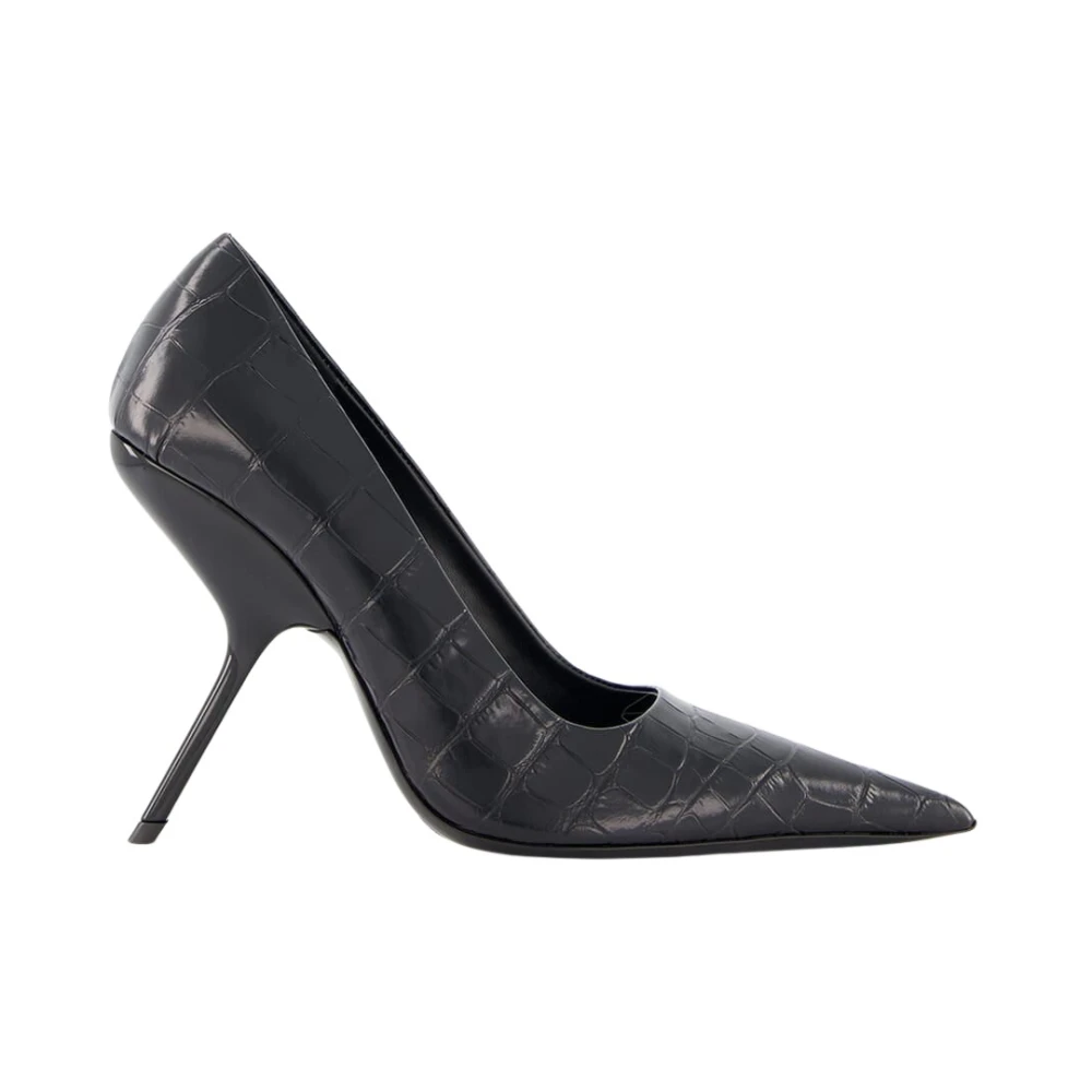 Ferragamo Zwarte Krokodil-geëtste Pumps met Puntige Neus