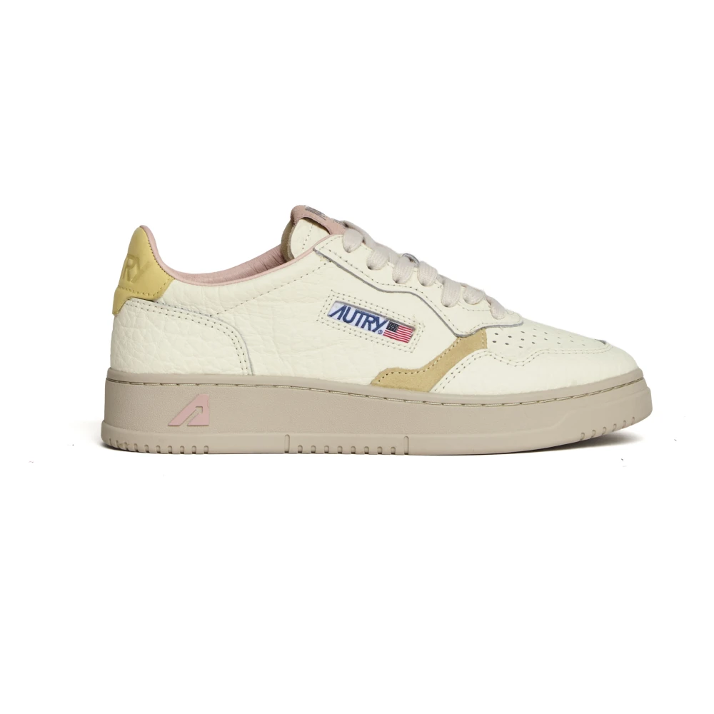 Autry Sneakers Dames Schoenen Wit