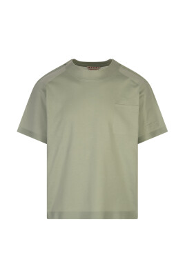 green-t-shirt-with-trunkaroo-pocket