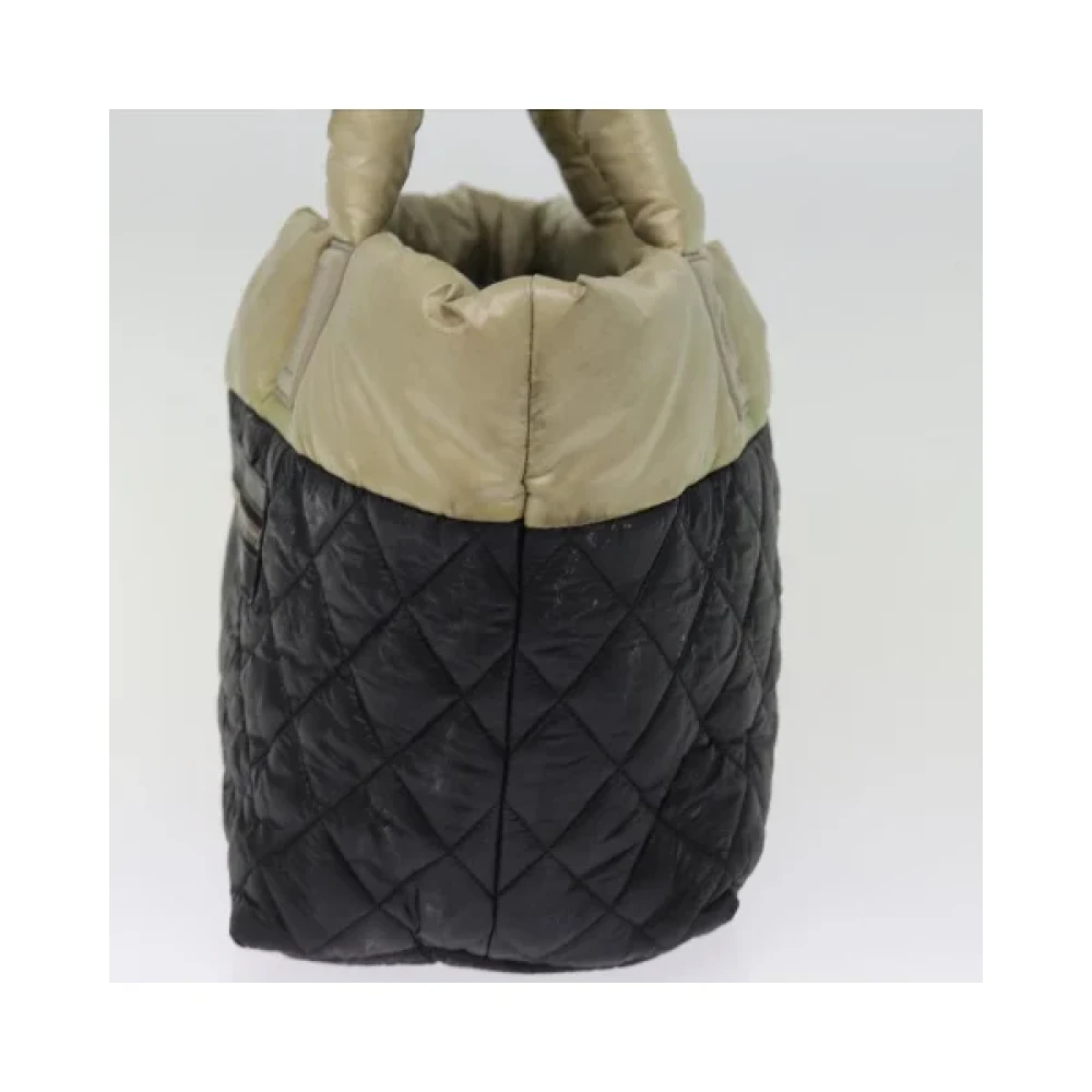 Chanel Vintage Pre-owned Nylon handbags Black Dames