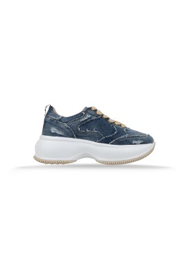 baskets-femme-style-jeans-a-lacets