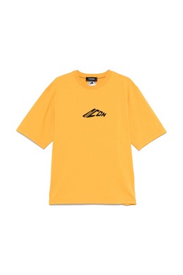 sunflower-yellow-print-t-shirt