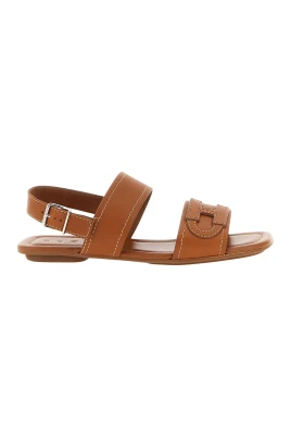 H685 Flat Sandals
