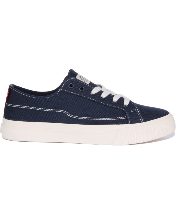 lace-up-trainers