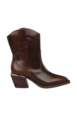 Low Heel Boot