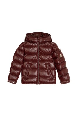 brown-parka-with-hood-and-pockets