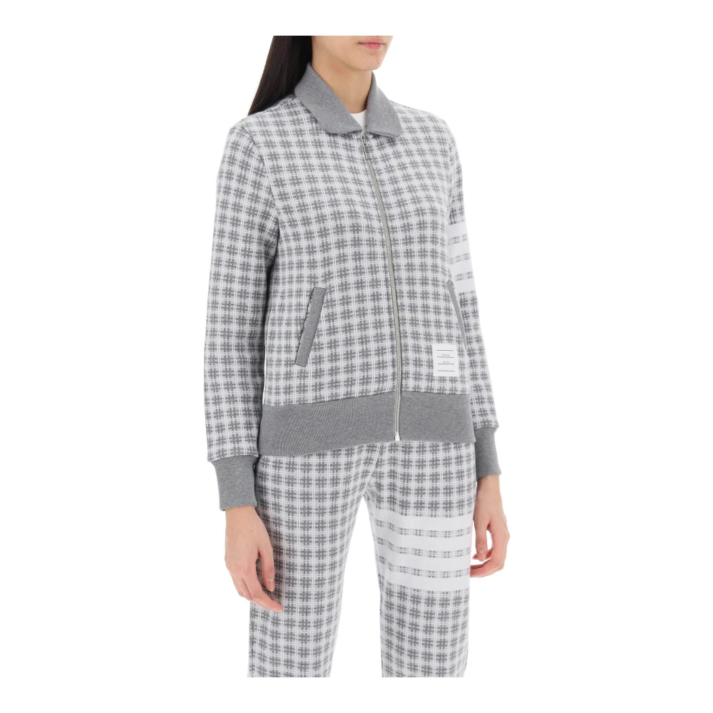 Thom Browne Geruite Gebreide Sweater met Ritssluiting en 4-Bar Motief Gray Dames