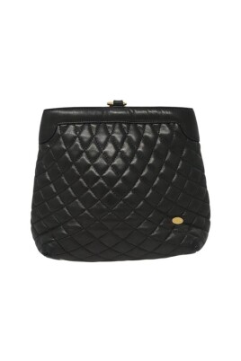pre-owned-leather-crossbody-bags