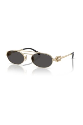 elegant-sunglasses-for-stylish-look