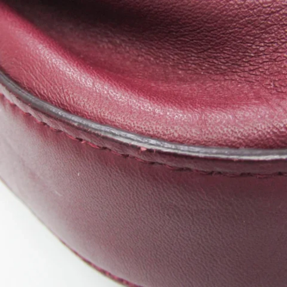 Salvatore Ferragamo Pre-owned Leather shoulder-bags Red Dames