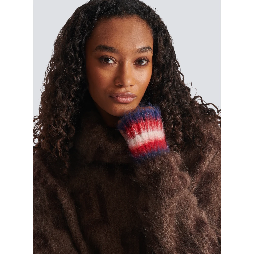 Balmain Geborstelde mohair trui met monogramprint Brown Dames