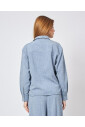 heldere-blauwe-zachte-damesoverhemd