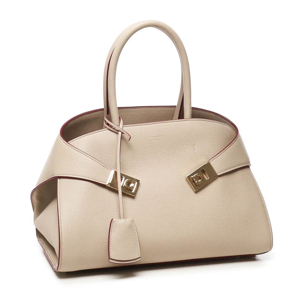 Salvatore Ferragamo Chique Beige Handtas met Gancini Gespen Beige Dames