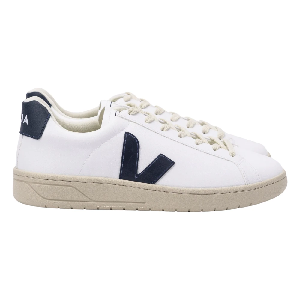 Veja - Shoes > Sneakers - White - Veja - Modalova
