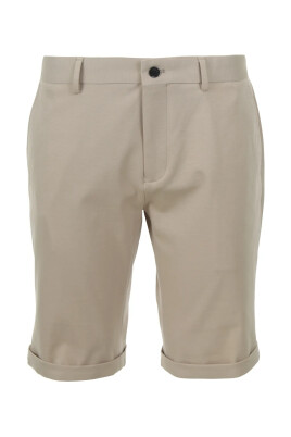 licht-taupe-korte-broek