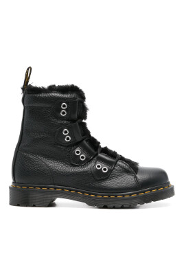 black-lace-up-boots-with-faux-fur-lining