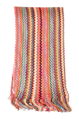 chevron-pattern-viscose-scarf-with-fringes