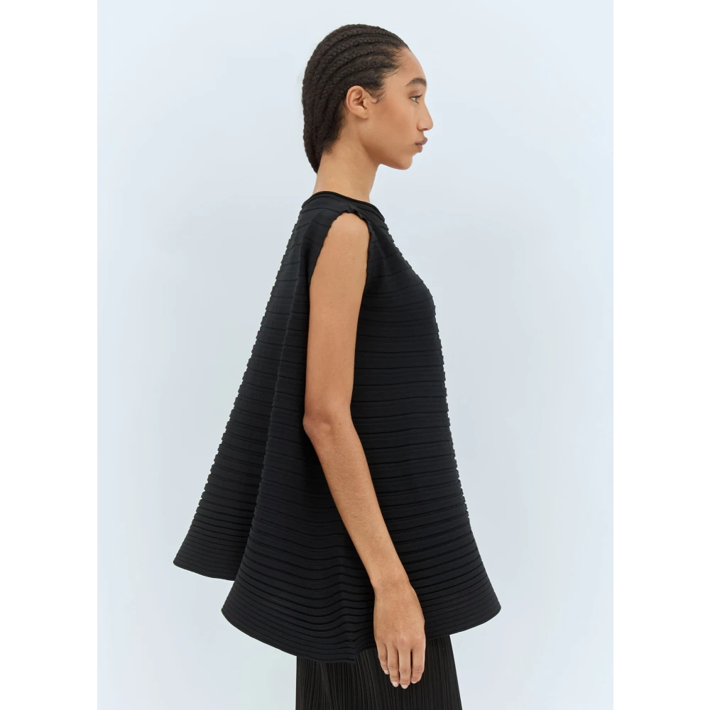Issey Miyake Geplooide Boothals Gebreide Top Black Dames