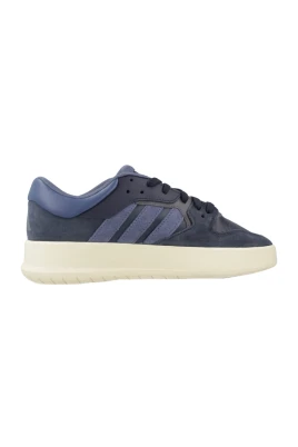 Court Sneakers