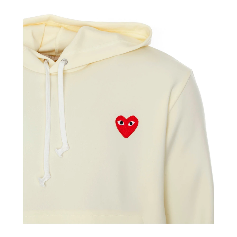 Comme des Garçons Play Hoodie met Logo Patch Beige Heren