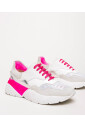 chaussures-de-course-details-fluorescents-40