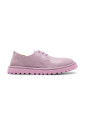 chaussure-derby-violette-au-design-unique
