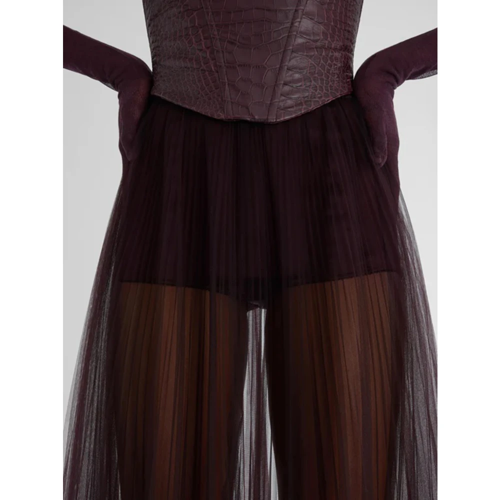 Ermanno Scervino Hoge taille zijden lingerie shorts Red Dames