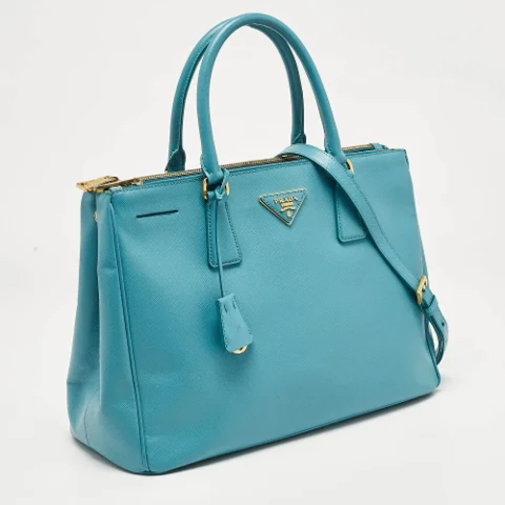 Prada Vintage Pre-owned Leather totes Green Dames
