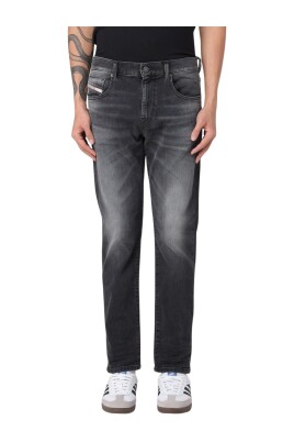 slim-jeans-for-men